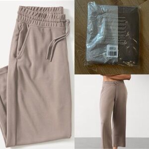 Athleta Taupe Seasoft Pants
